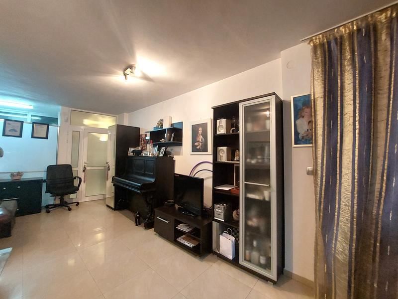 Продава се Тристаен апартамент в София, Белите брези - 111 кв.м за 2982 €/кв.м - Снимка #3