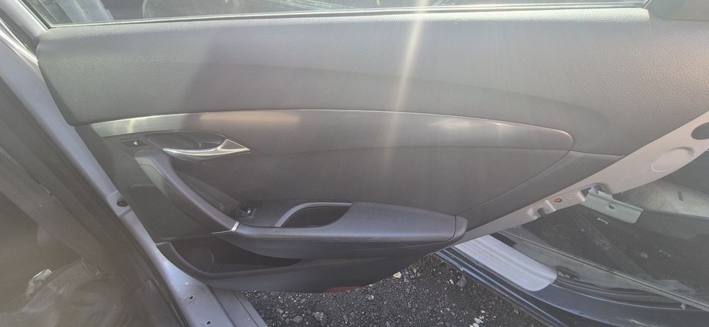 Fata usa hyundai i40 geam electric scaune incalzite interior buton