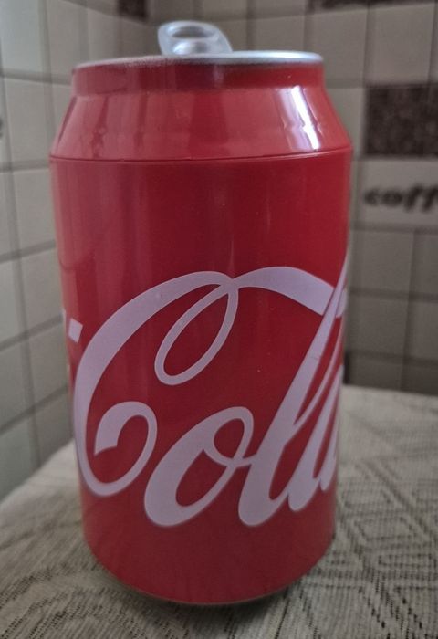 Labubu Coca Cola плюшена