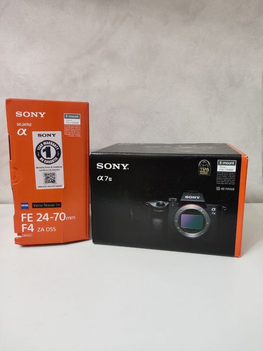 Sony A7 III + Sony FE 24-70mm F4