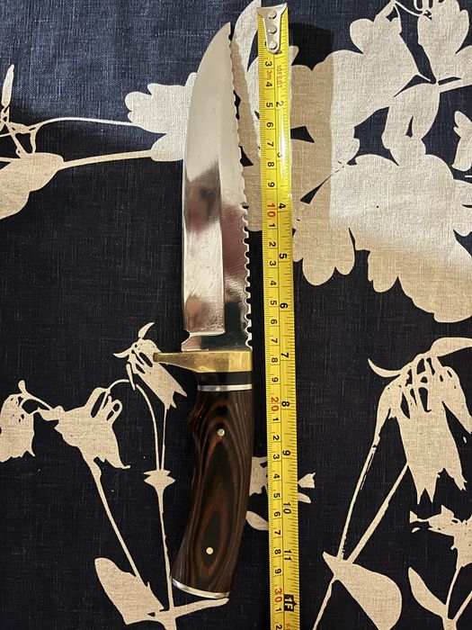 Ръчно изработен ловен нож с фултанг конструкция