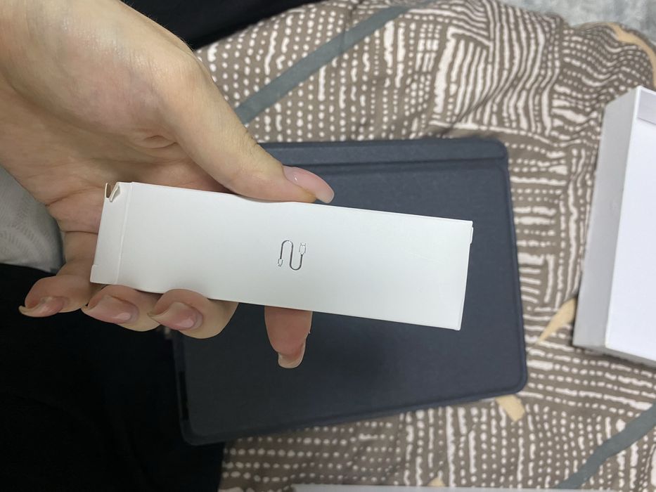 Продам клавиатуру для айпадв