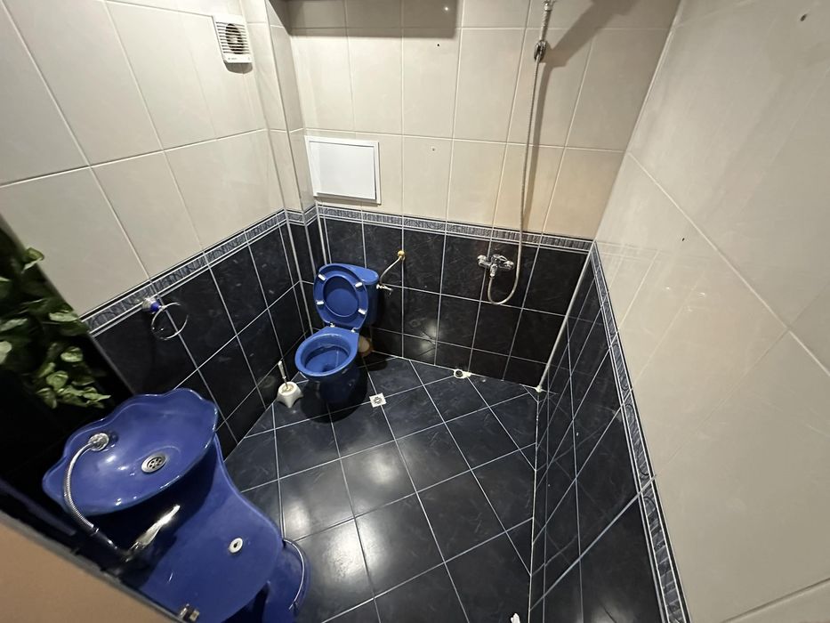 Продава се Двустаен апартамент в Бургас, Лазур - 55 кв.м за 2273 €/кв.м - Снимка #1