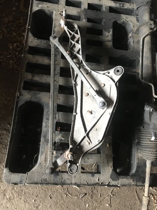 Ansamblu stergatoare si alte piese laguna 2