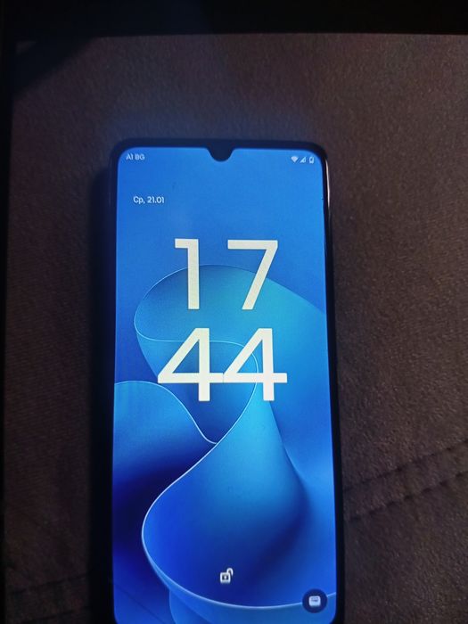 Телефона е във добро състояние