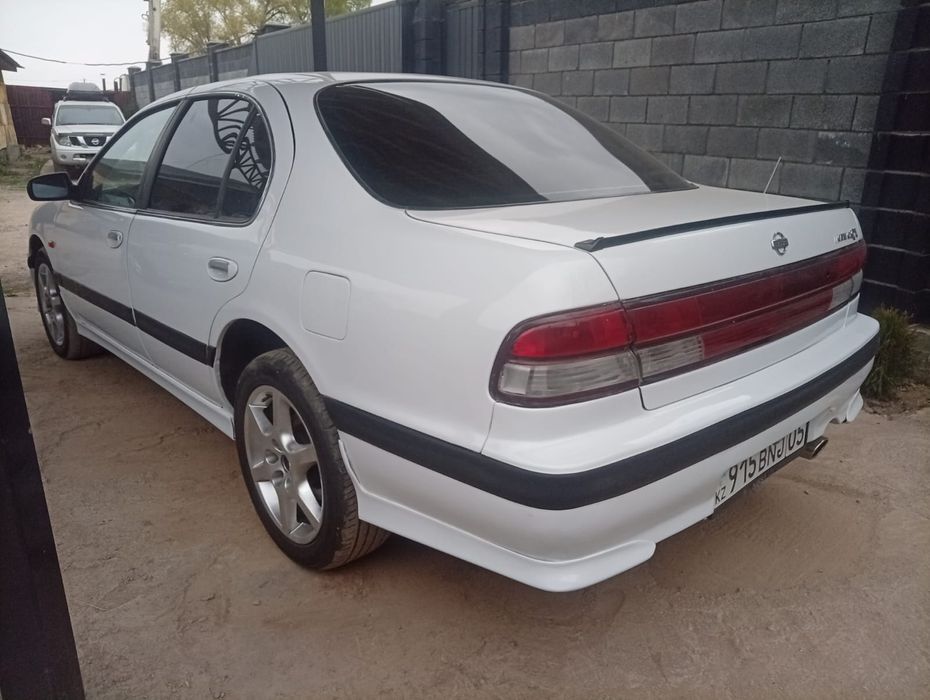 Продам ниссан максима