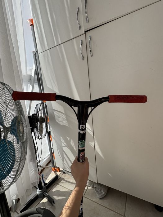 Трюковой самокат