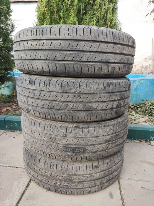 Продам летние шины kumho 205/65/16