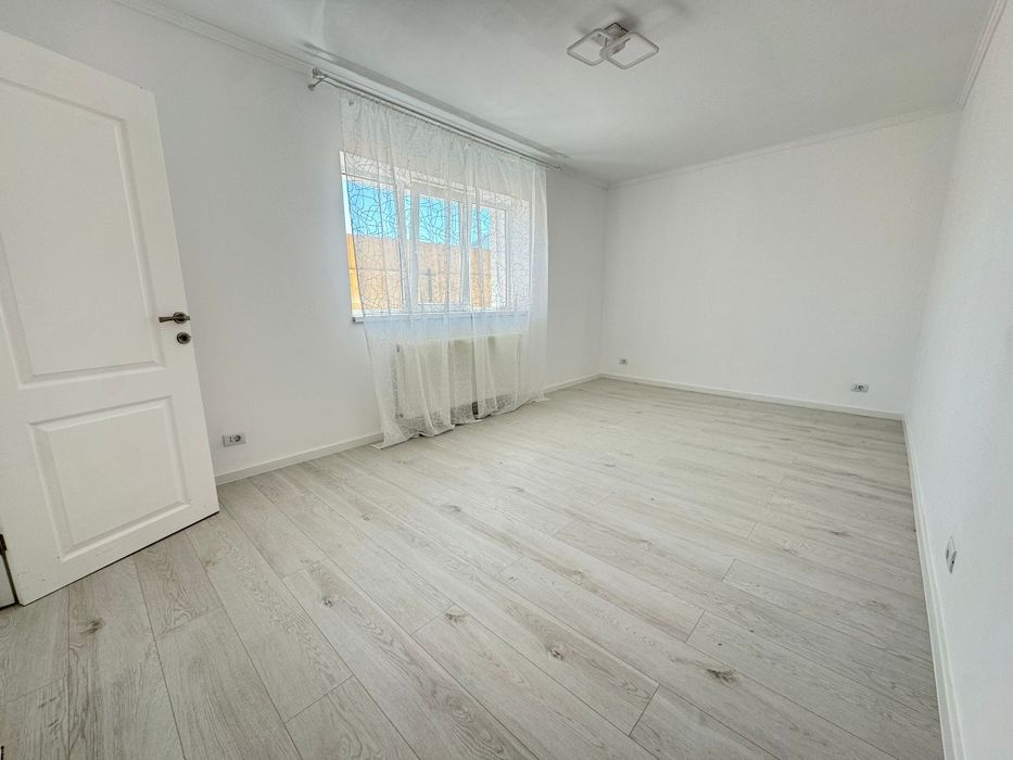 Casa zona Bucium-Paun recent renovata