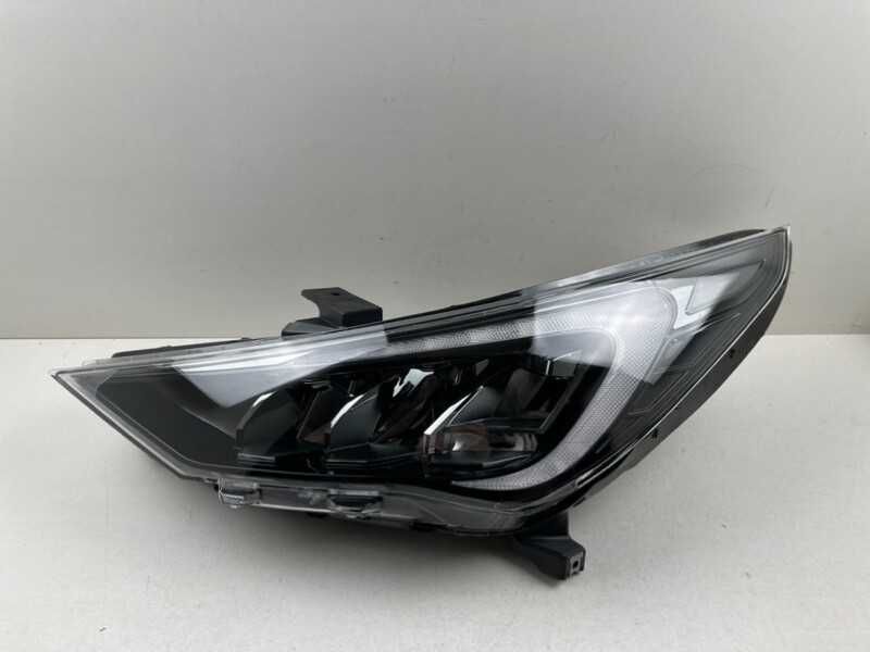Фара с ДХО лед LED правая левая Акцент Солярис Accent Solaris с 20 год
