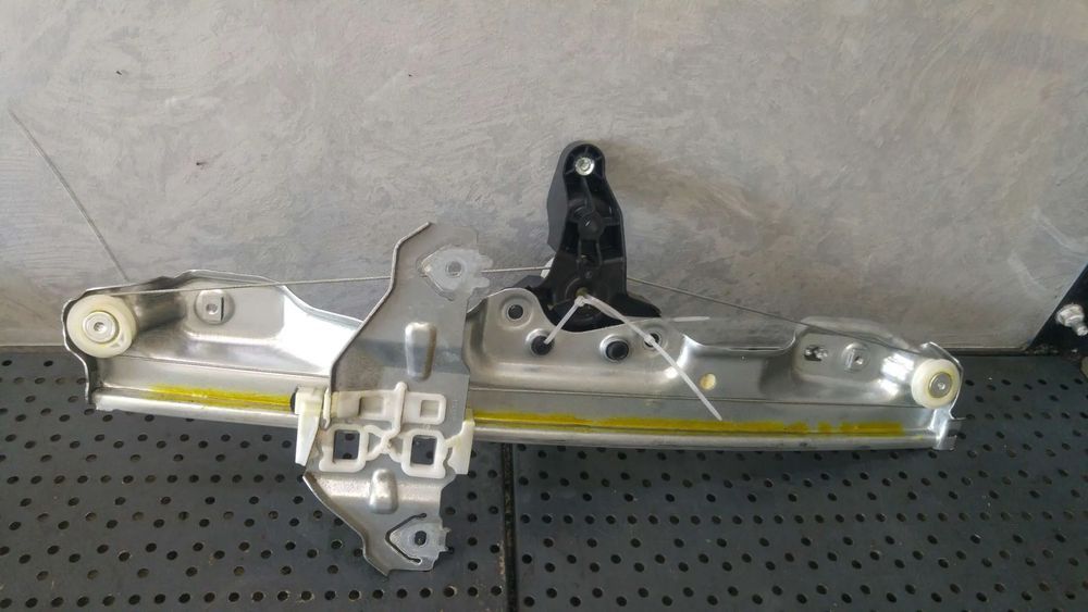 Macara geam stanga spate renault kadjar ha hl 827014ea0a