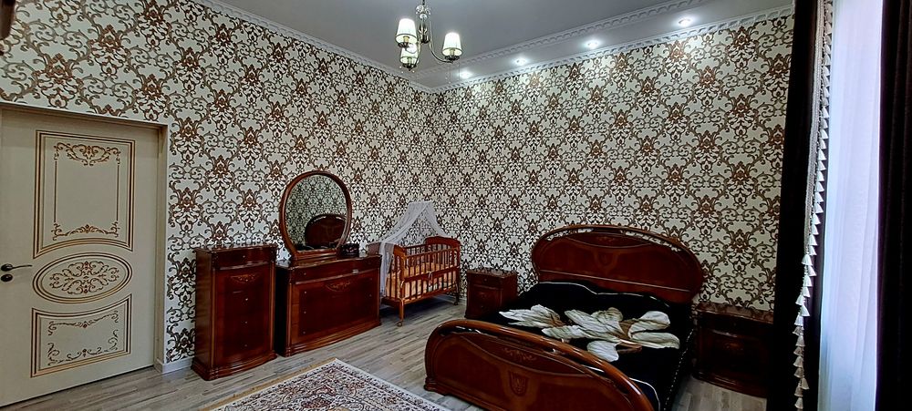 Продам большой дом