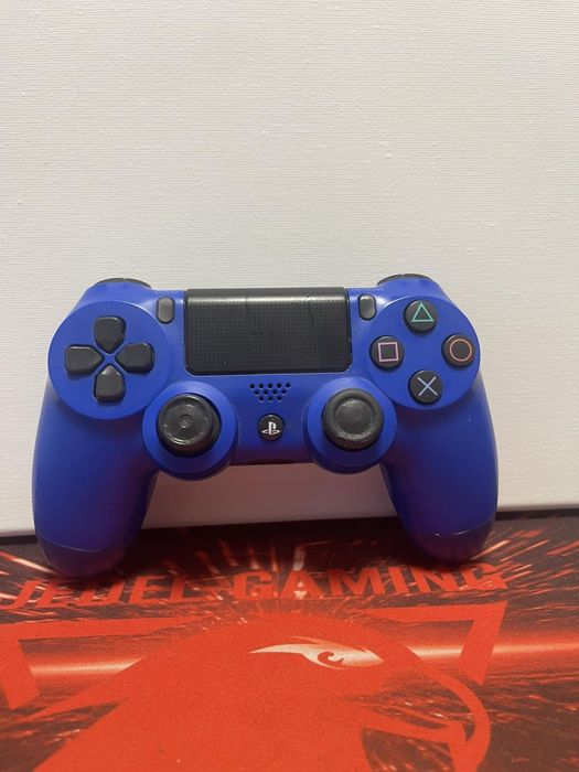 SonY  PS 4 slim бял