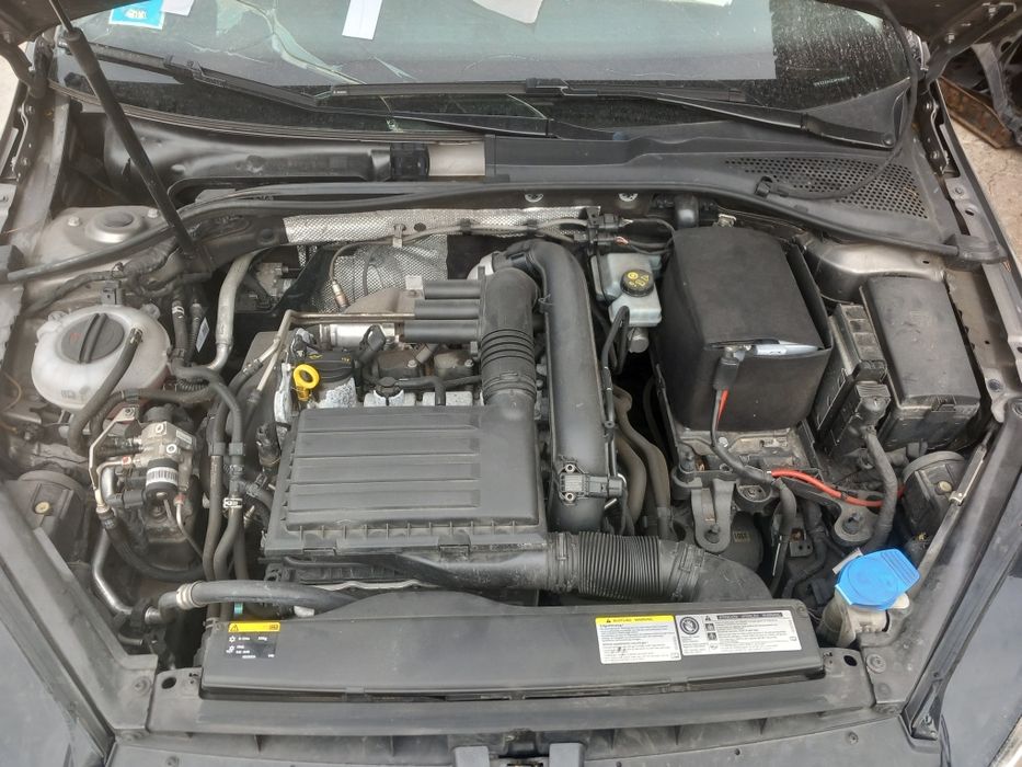 Vw golf 1.4TGI метан-бензин на части