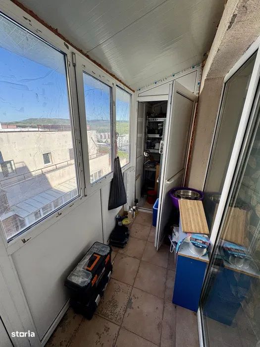 Apartament cu 2 camere, 56 mp, terasa de 50 mp, zona Razoare