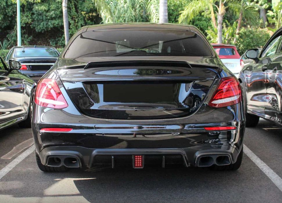 Brabus E Classs W213 дифузьор с накрайници