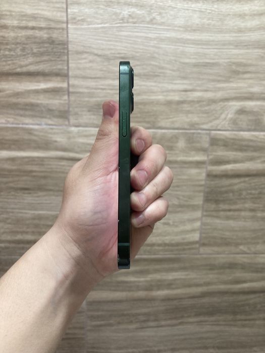 iPhone 13/128гб не вскрытый