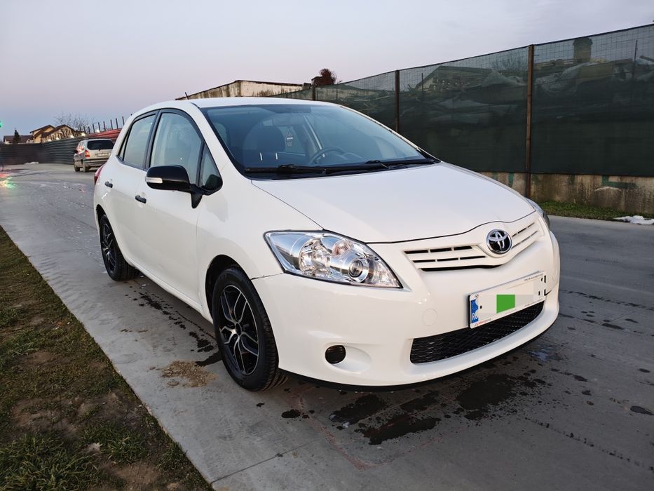 Toyota Auris 98000km REALI