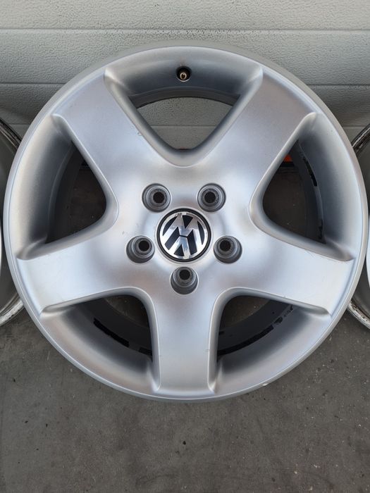 Оригинални джанти за ФОЛСВАГЕН VW T5 T6 AMAROK R17 5x120 ET55 7J