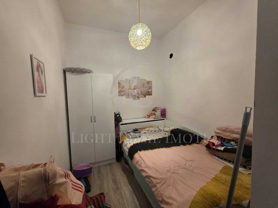 Продава се Едностаен апартамент в Пловдив, Център - 43 кв.м за 2117 €/кв.м - Снимка #14