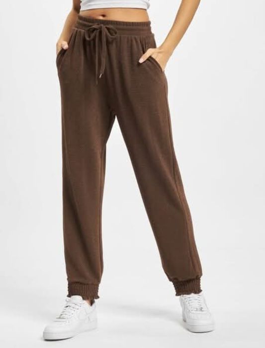 МАРКОВИ ДРЕХИ НА ЕДРО (Only,Vero Moda,Selected,ZARA,Stradivarius)