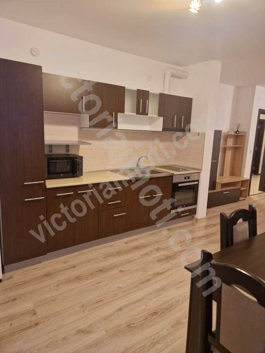 Продава се Тристаен апартамент в Велико Търново, Център - 110 кв.м за 1228 €/кв.м - Снимка #1