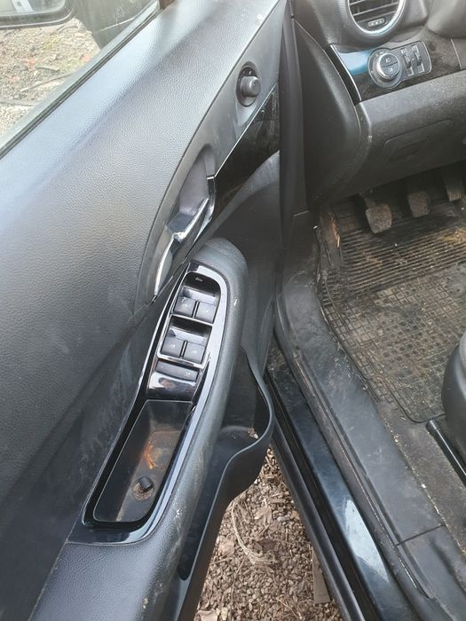 Продавам на части Шевролет Орландо 1.8 бензин