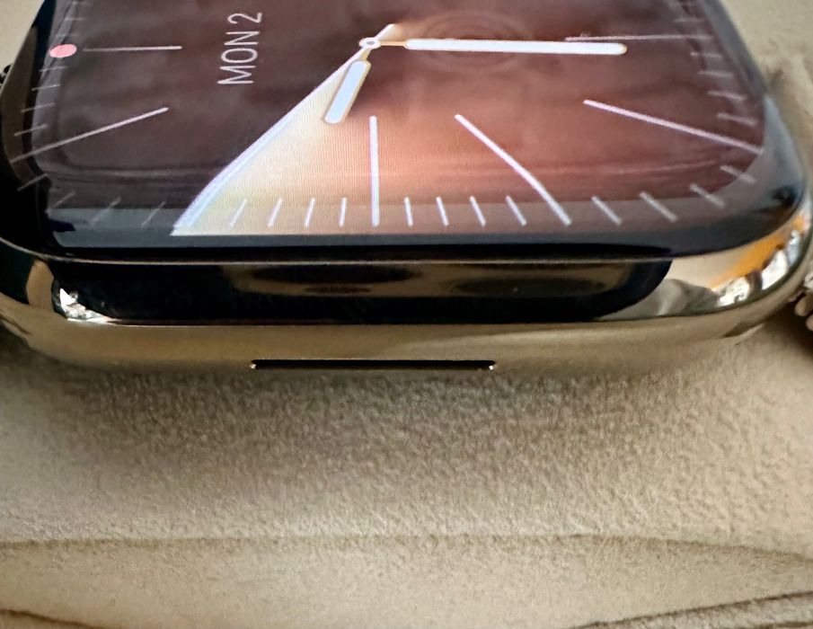 Apple Watch seria 7, 45mm, gold stainless steel