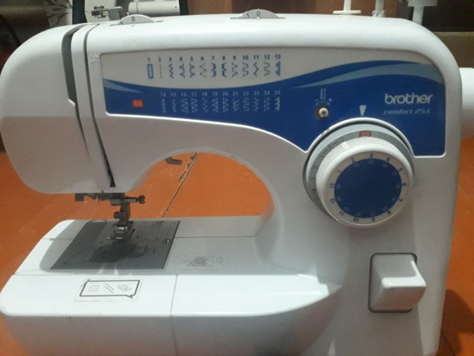 Швейная машина Brother