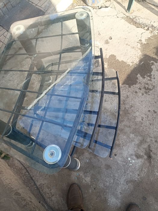 Продам тумбу для телевизора