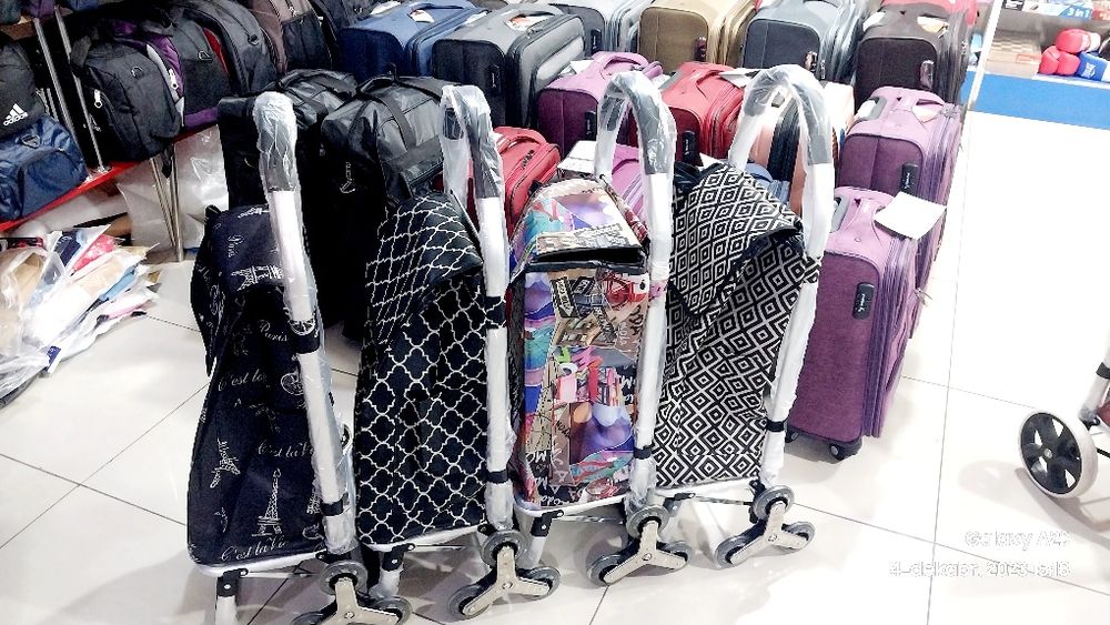 хозяйственные тележки для продуктов