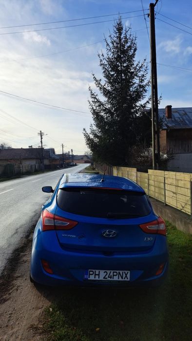 Vând Hyundai i30