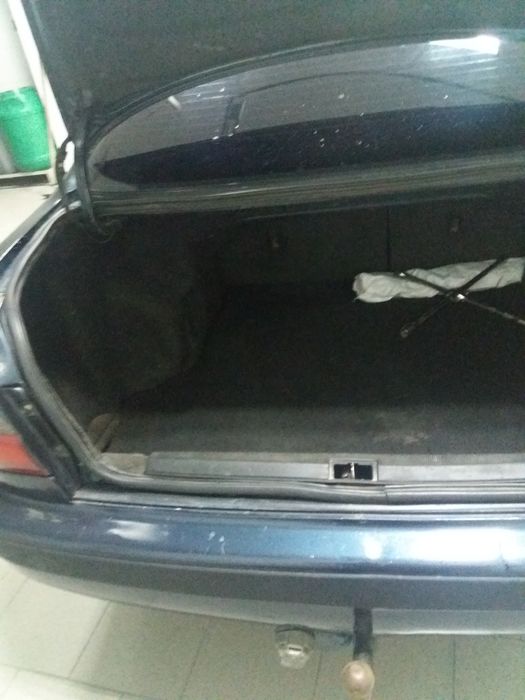 Продам Тайота Карина "Е"