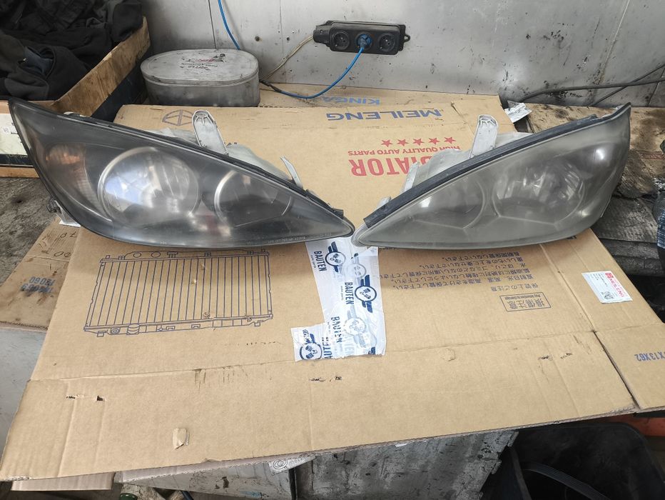 передние фары на камри 30