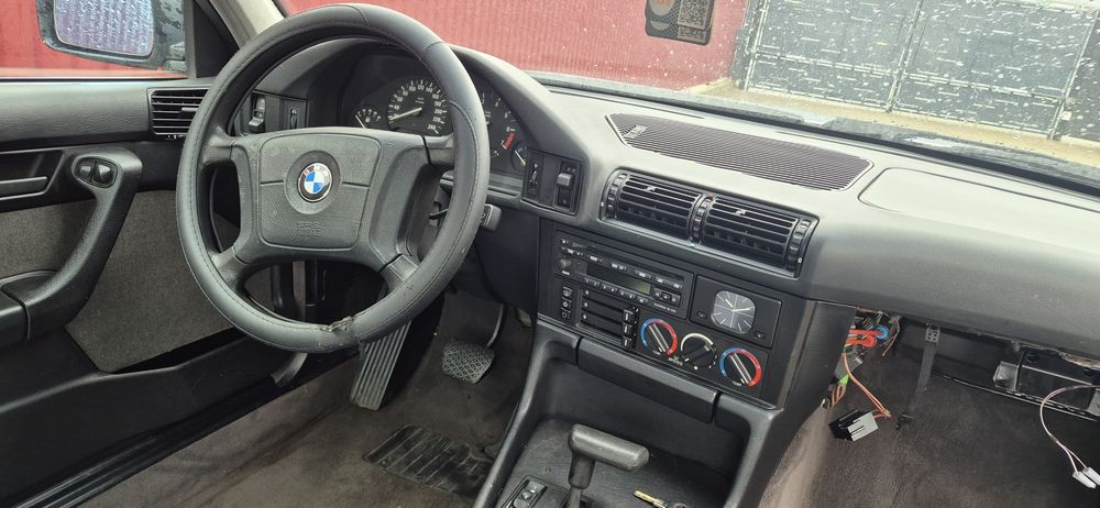 Bmw e34 cutie automata clima trapa