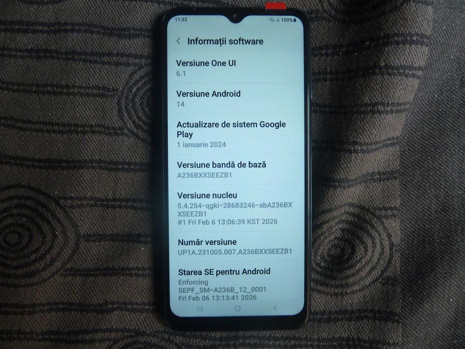 telefon samsung A23,dual sim 5G,ram 4gb/64gb,arata foarte bine,android 14