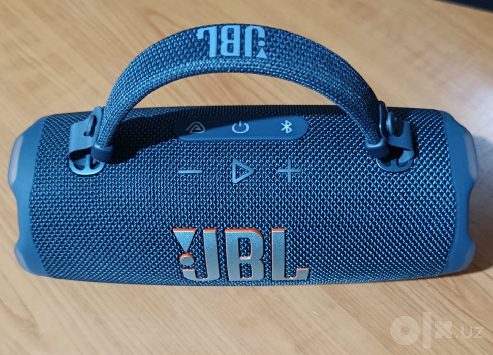 Продаётся колонка JBLcharge 6