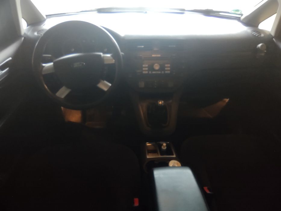 Ford C max 1.8i 2006 .6000 lei fix.