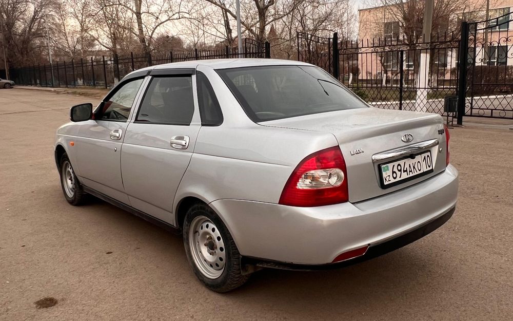 Лада приора год 2013