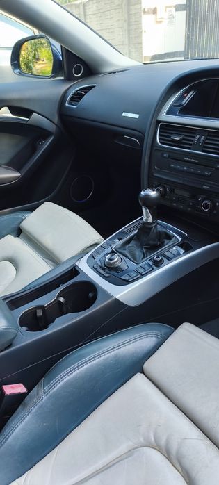Audi A5 volan dreapta