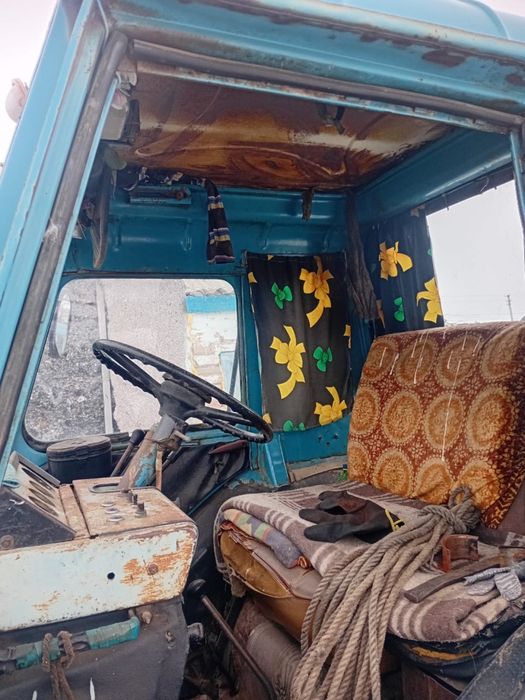 Трактор МТЗ-80. Комплект