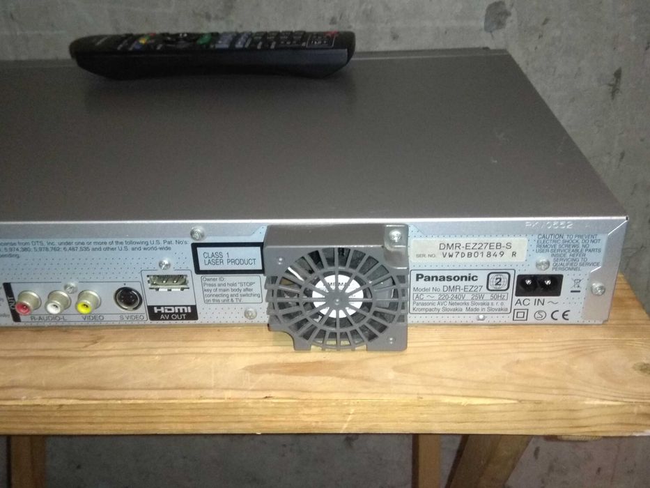 ДВД рекордер Panasonic DMR-EZ27