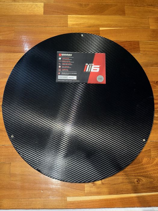 Winmau Blade 6 Triple Core Carbon Dartboard