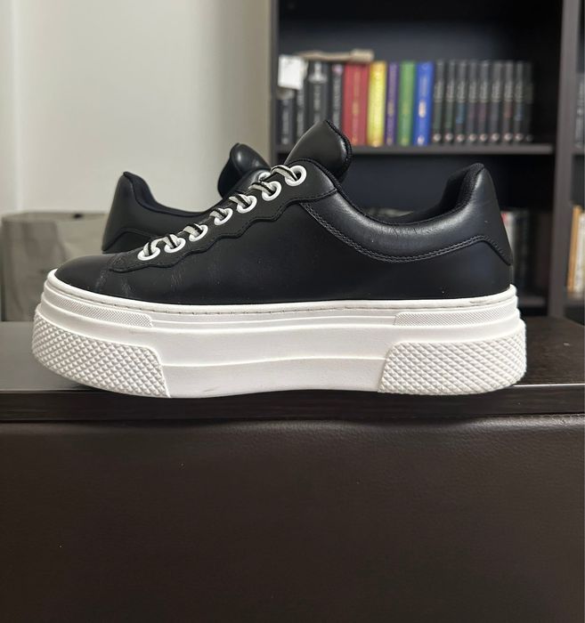 See by chloe in stare impecabilă după cum se poate vedea