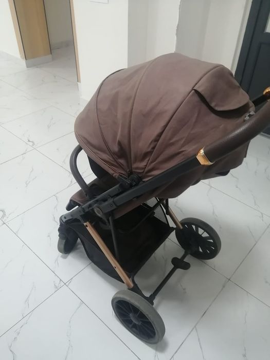 Продам детскую коляску