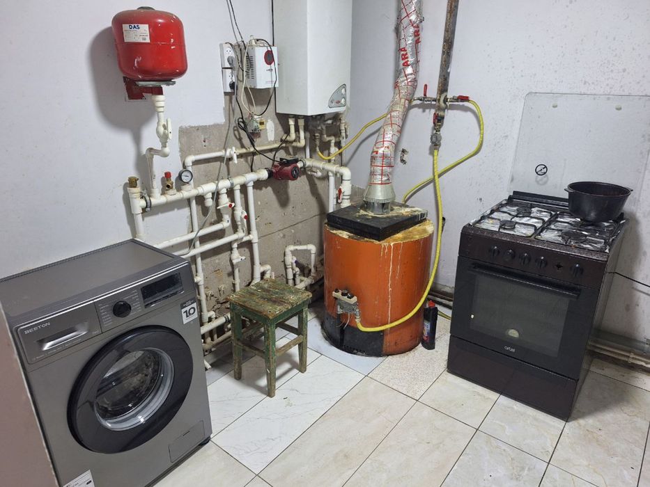 Kvartira-hovli arenda Yashnabod Dostlik metroga 5 daqiqalik masofa.