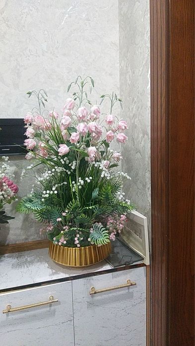 Искусственные цветы доя декора и для офиса