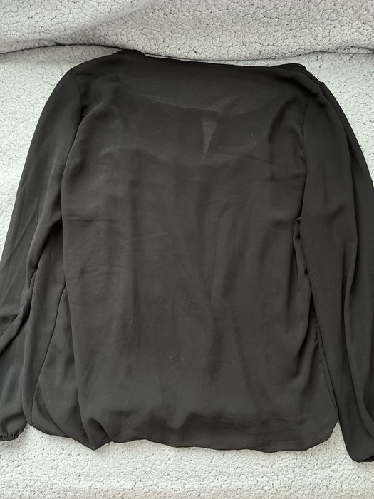 Camasa neagra petrecuta