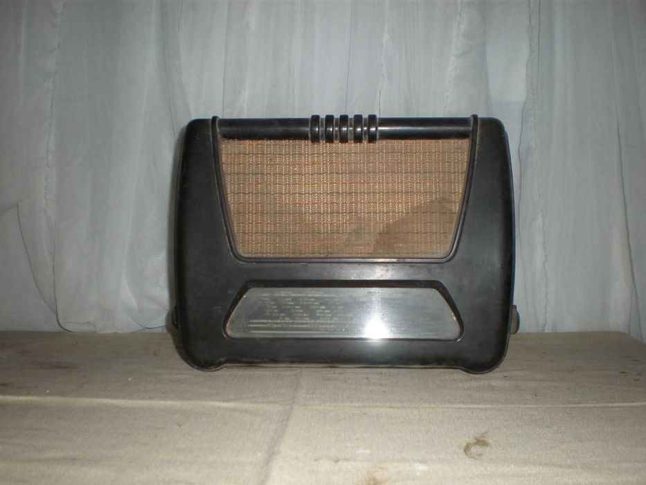 Колекция Радиоапарати: Продажба на етапи