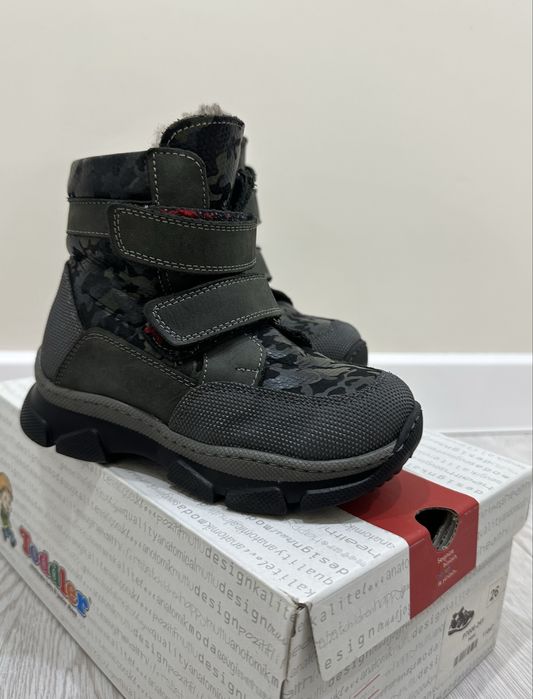 Детские сапоги в идеальном состоянии